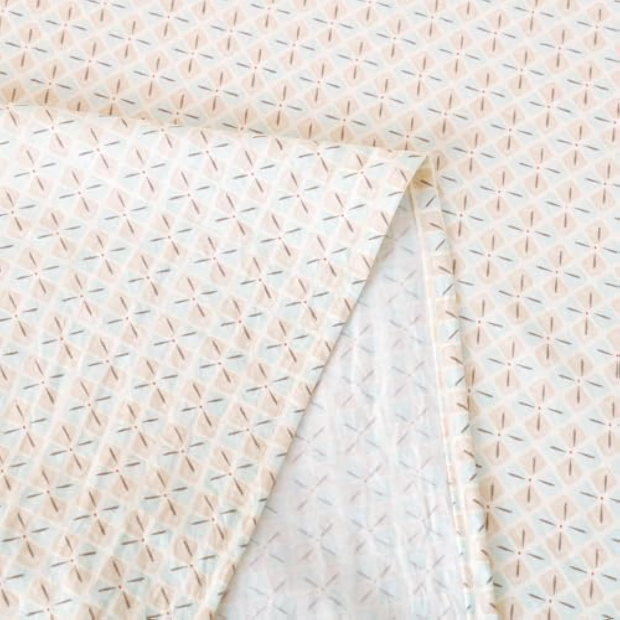 King Size Air Cotton Bedsheet with 2 Pillow Covers, 270 x 250 cm
